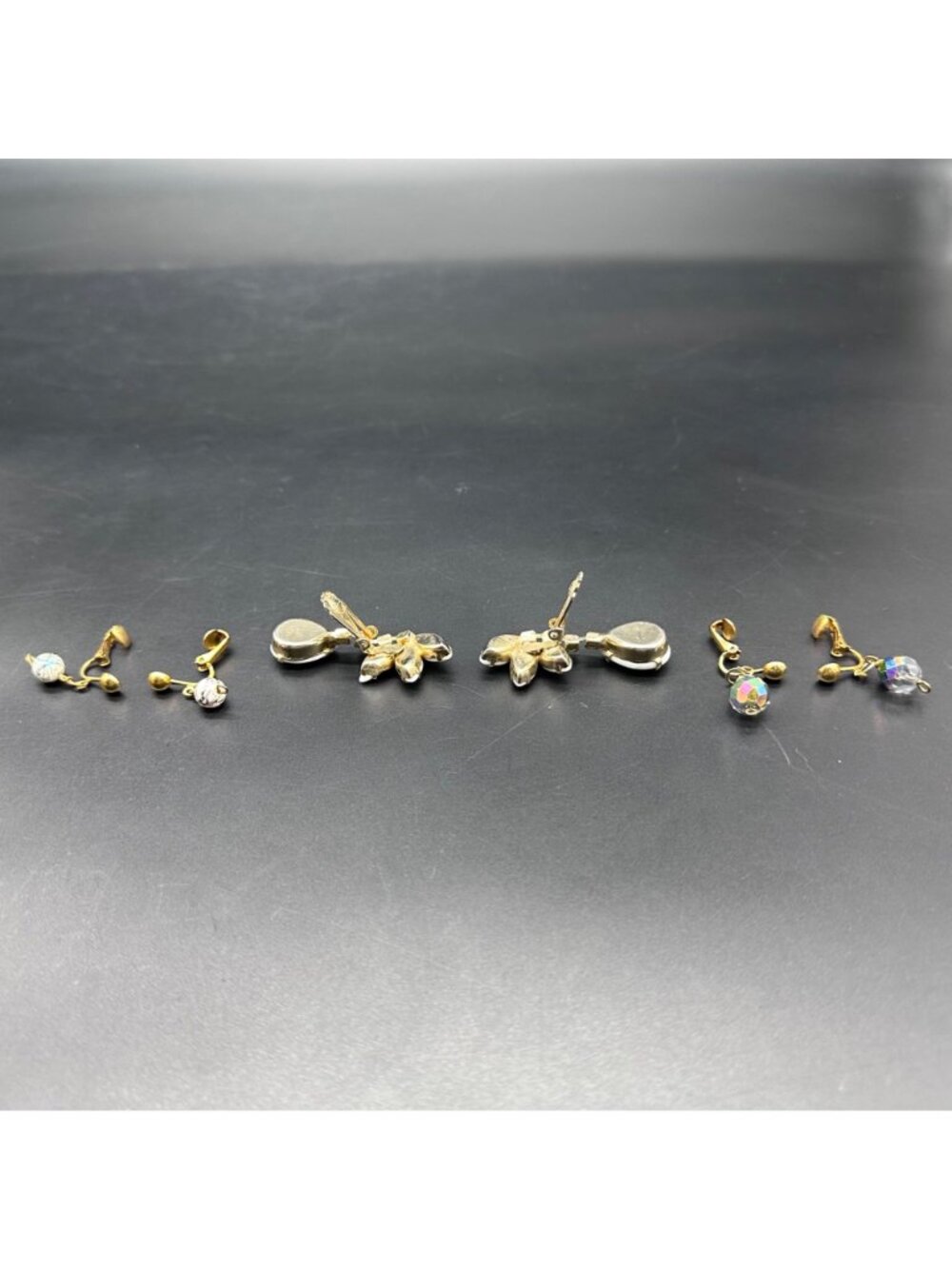 Vintage Clip On Earrings Lot Dangle Drop Mid Century Beads Rhinestones 3 Pairs - Picture 3 of 10
